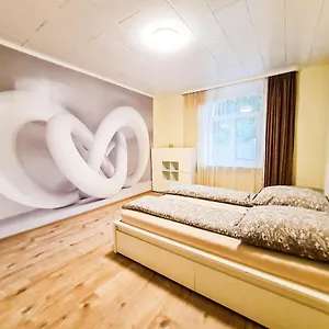 https://moderne-3zimmer-wohnung-mit-balkon.com-bavaria.com